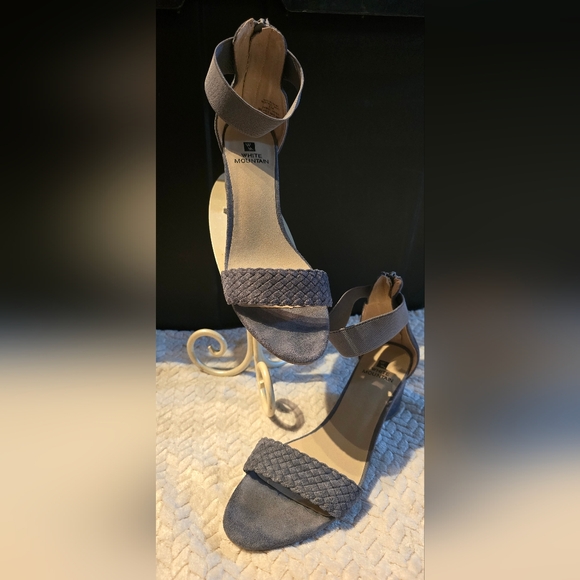 White Mountain Shoes - Bluish Gray Ankle Strap Sandals